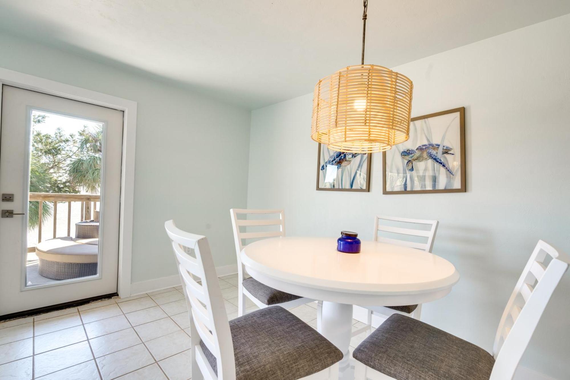 Cedar Key Condo With Balcony And Gulf Views! Exterior foto